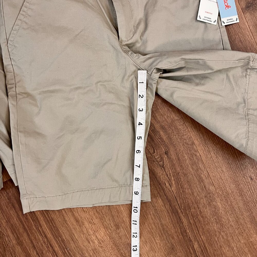 Cat & Jack Boys Light Khaki Shorts Set of 3 - Picture 7 of 7